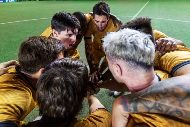 已经迫近 已经迫近