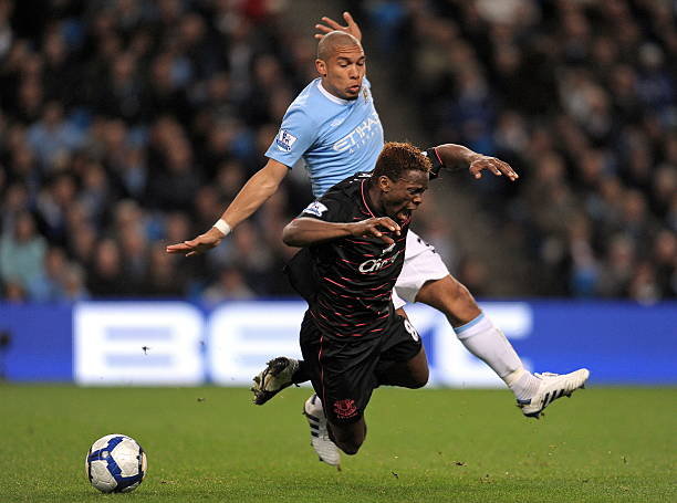 哭发声引发 哭发声引发